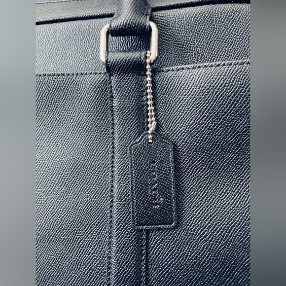 Coach Leather Briefcase | Black
Metropolitan Slim Brief/Laptop Bag - Picture 8 of 13